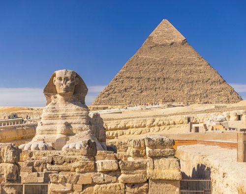 Discover Cairo